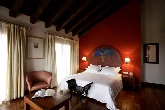 Hotel El Rancho เซโกเวีย ภายนอก รูปภาพ