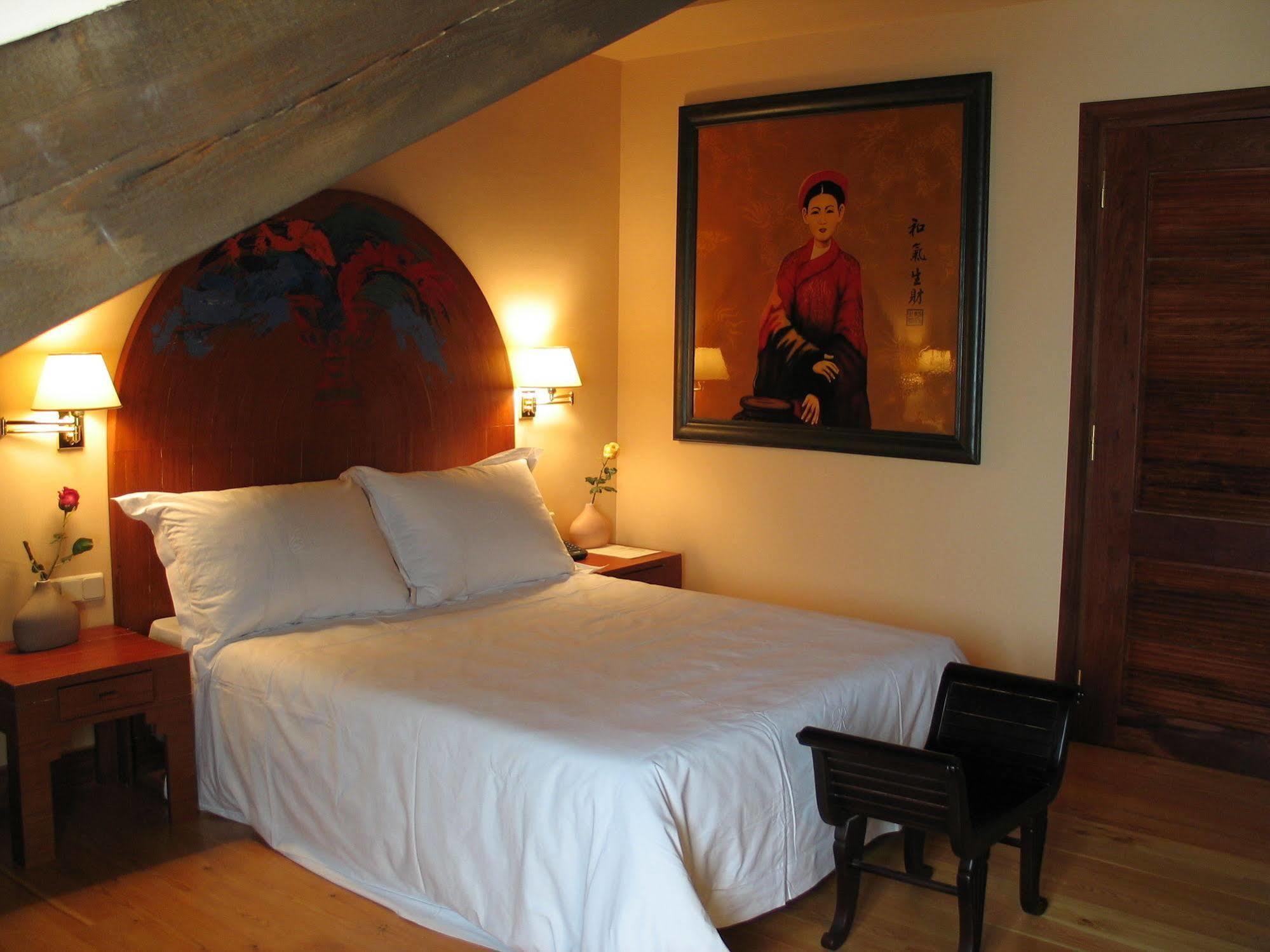 Hotel El Rancho เซโกเวีย ภายนอก รูปภาพ