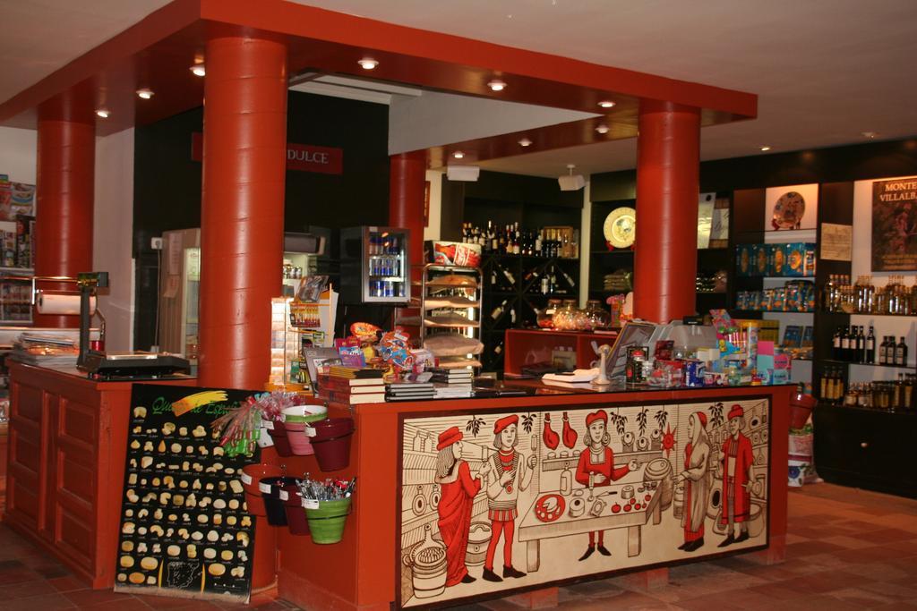 Hotel El Rancho เซโกเวีย ภายนอก รูปภาพ